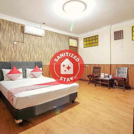 Vaccinated Staff - Oyo 352 Homestay Sabang Bandung Esterno foto