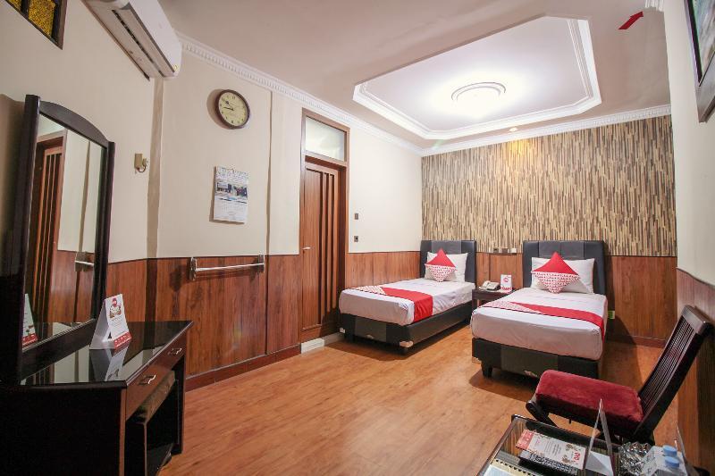 Vaccinated Staff - Oyo 352 Homestay Sabang Bandung Esterno foto