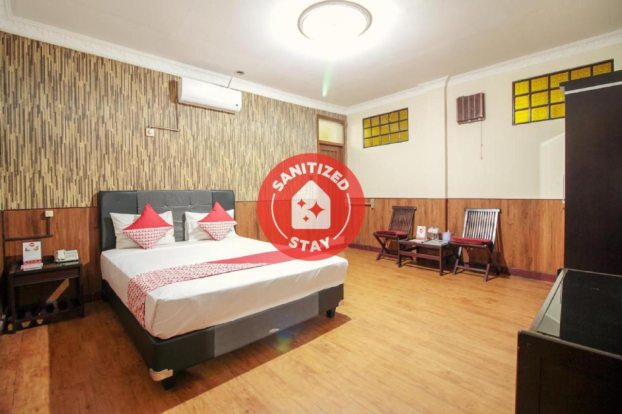 Vaccinated Staff - Oyo 352 Homestay Sabang Bandung Esterno foto